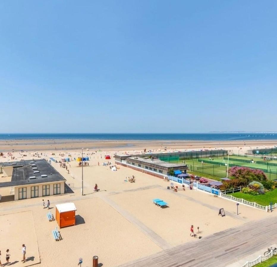 Le Grand Large "Superbe Studio Piscine Chauffee Du 1 Juin Au 15 Septembre" Trouville-sur-Mer Exteriér fotografie